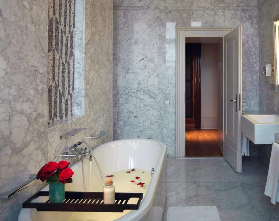 Hotel De Rome Berlin - photo 9