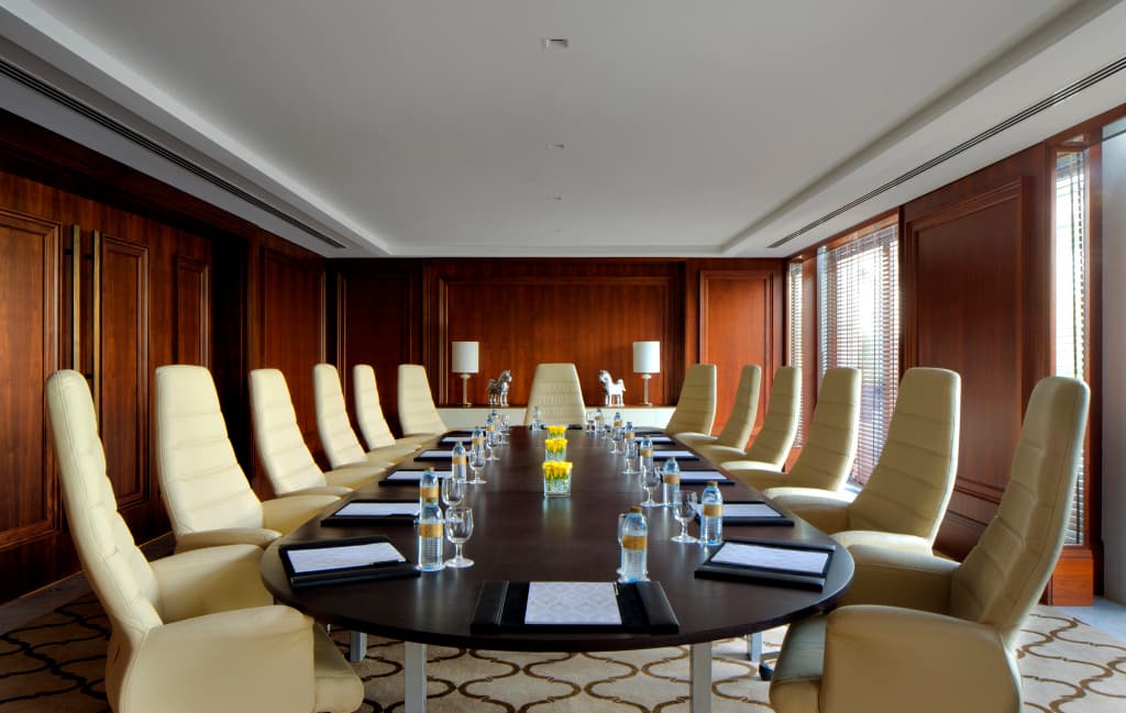 Hotel Taj Dubai - photo 21