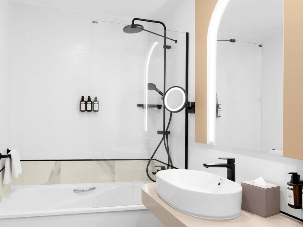 Mövenpick Hotel Budapest Centre - photo 13