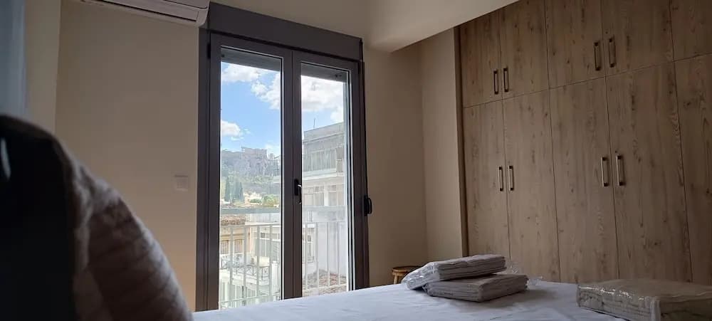 Eternal Acropolis Suites - photo 2