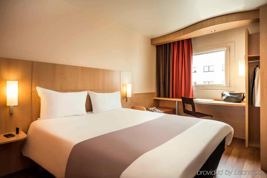 Ibis Paris Montmartre Sacré-Coeur Hotel - photo 6