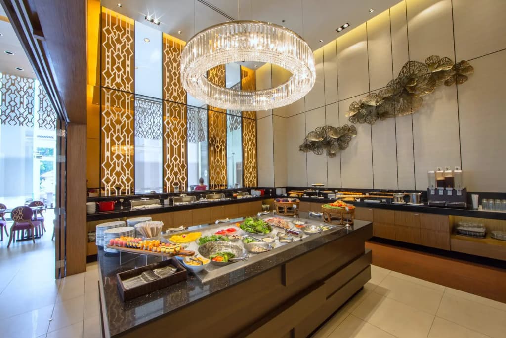 Grande Centre Point Ploenchit Hotel - photo 15