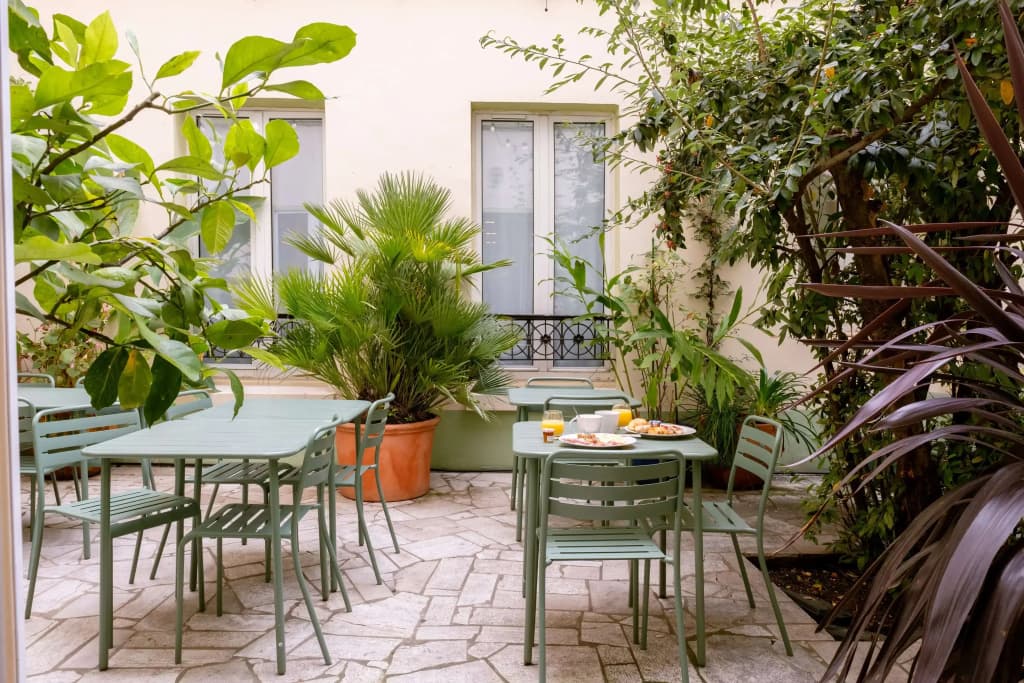 Hôtel Kyriad Paris 10 — Canal Saint Martin-République - photo 19