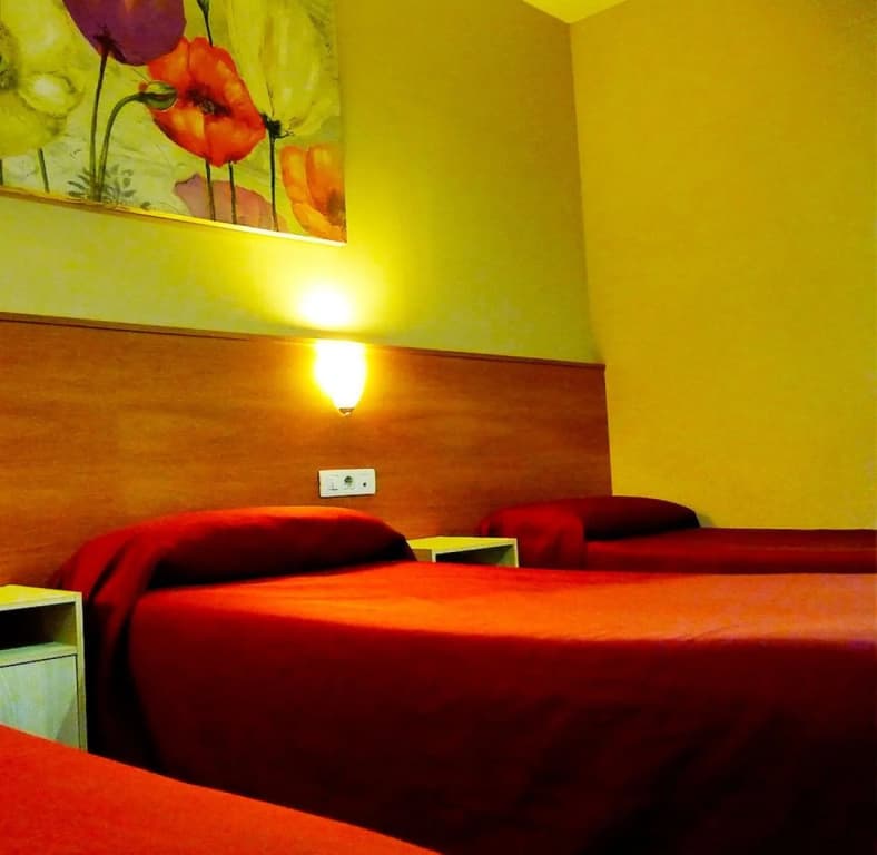Hostal Drassanes - main photo