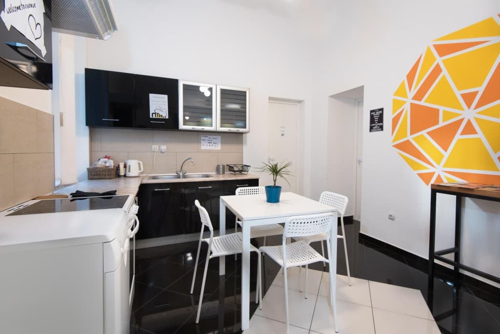 Avenue Hostel - photo 22