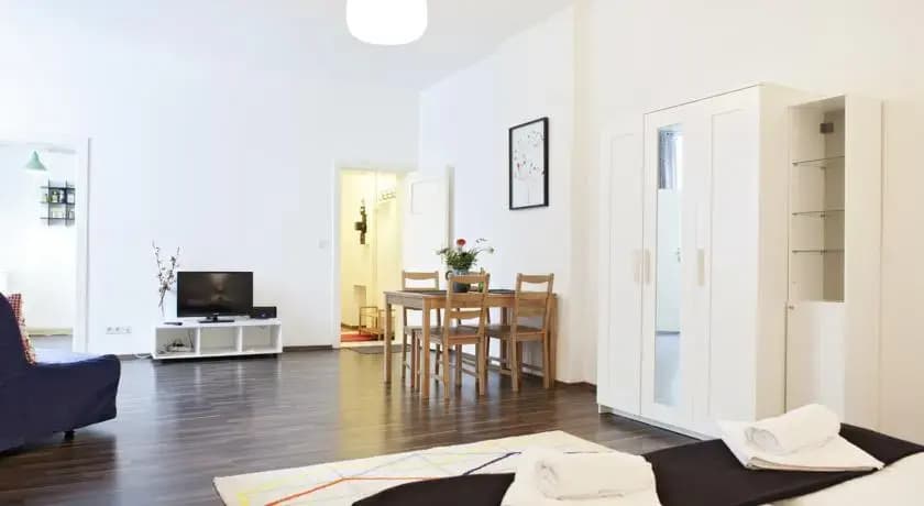 Berlin City Studio - photo 2