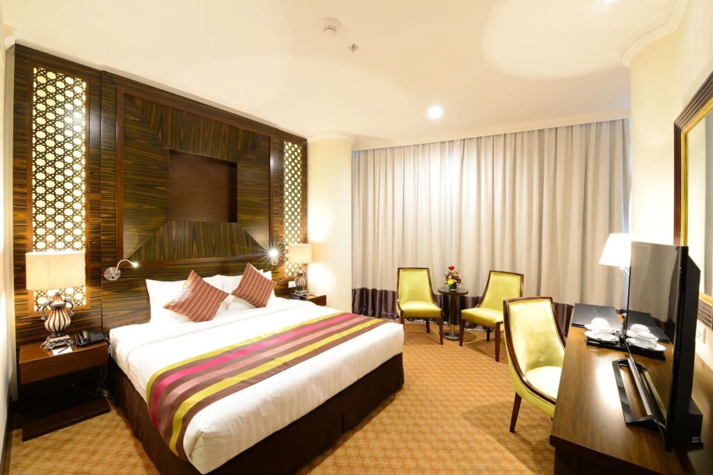 Landmark Premier Hotel - photo 22