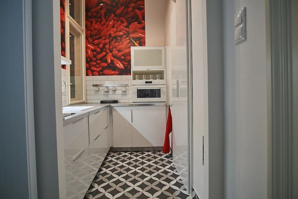 Basilica Apartment - photo 17