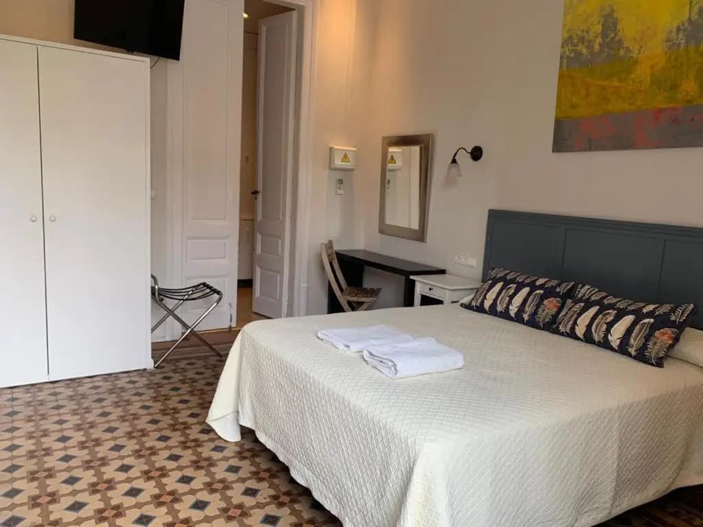 Casa Consell Gran Via Guest House - photo 5