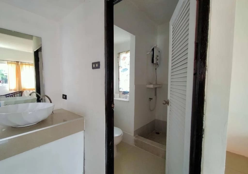 Lantas Lodge Resort - photo 5