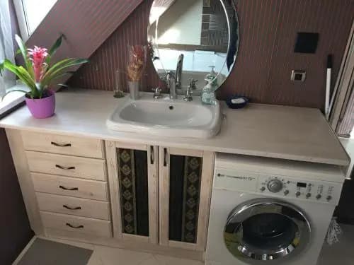 Langman Guesthouse - photo 9