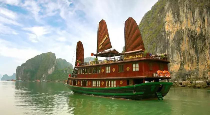 Elizabeth Sails - photo 8