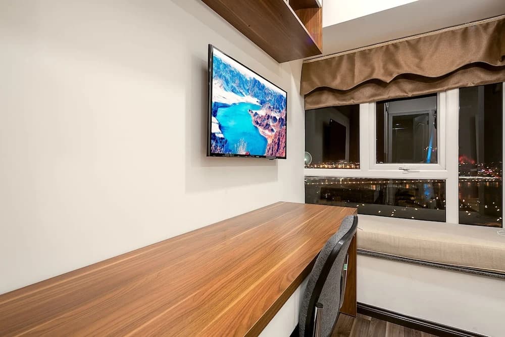 Salalem Monarchy Apartment Han Riverside - photo 2