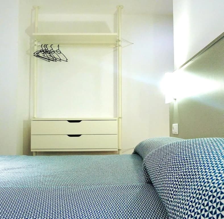 Hostal Drassanes - photo 2