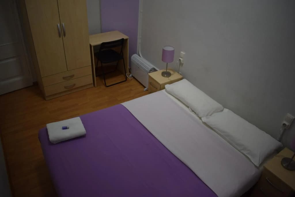 Hostal MiMi Las Ramblas - photo 20