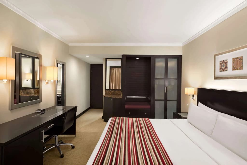 Ramada Plaza by Wyndham Dubai Deira - photo 3