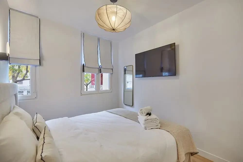 Superb Apartment in the Heart of Paris - photo 3