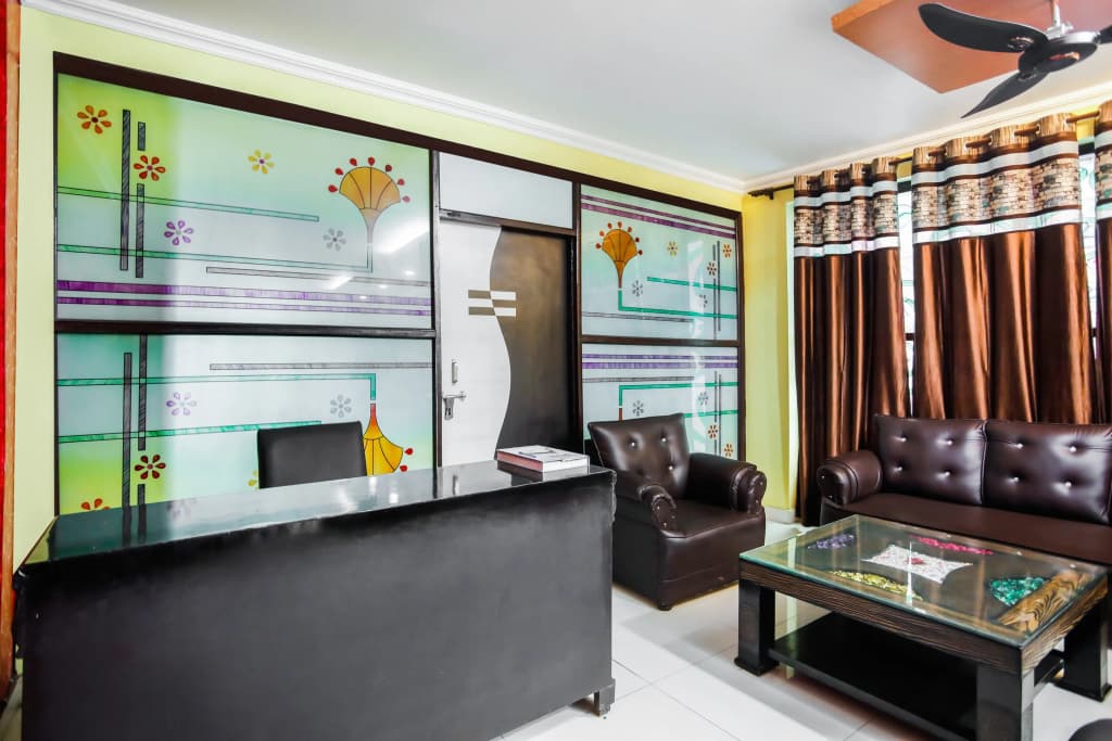 SPOT ON Hotel Harry's 1 Near Select Citywalk Mall - photo 7