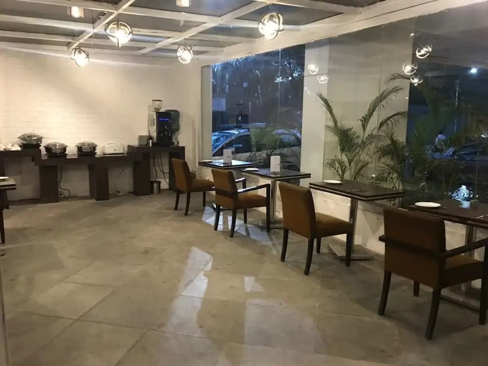 Jukaso Inn - photo 21