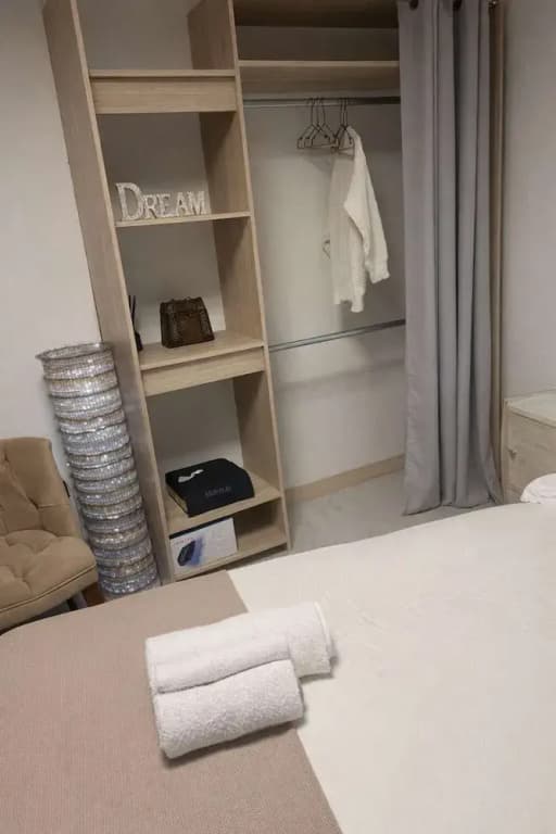 Athens Cozy Nest - Prime Central Location - photo 5