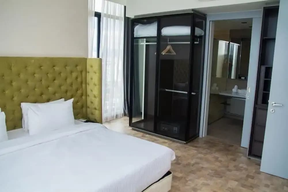 Expressionz Professional Suites by Rsq - photo 6