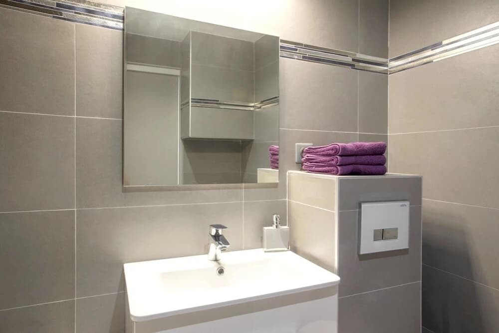 Apartment With one Bedroom in Paris, With Wonderful City View, Furnish - photo 7