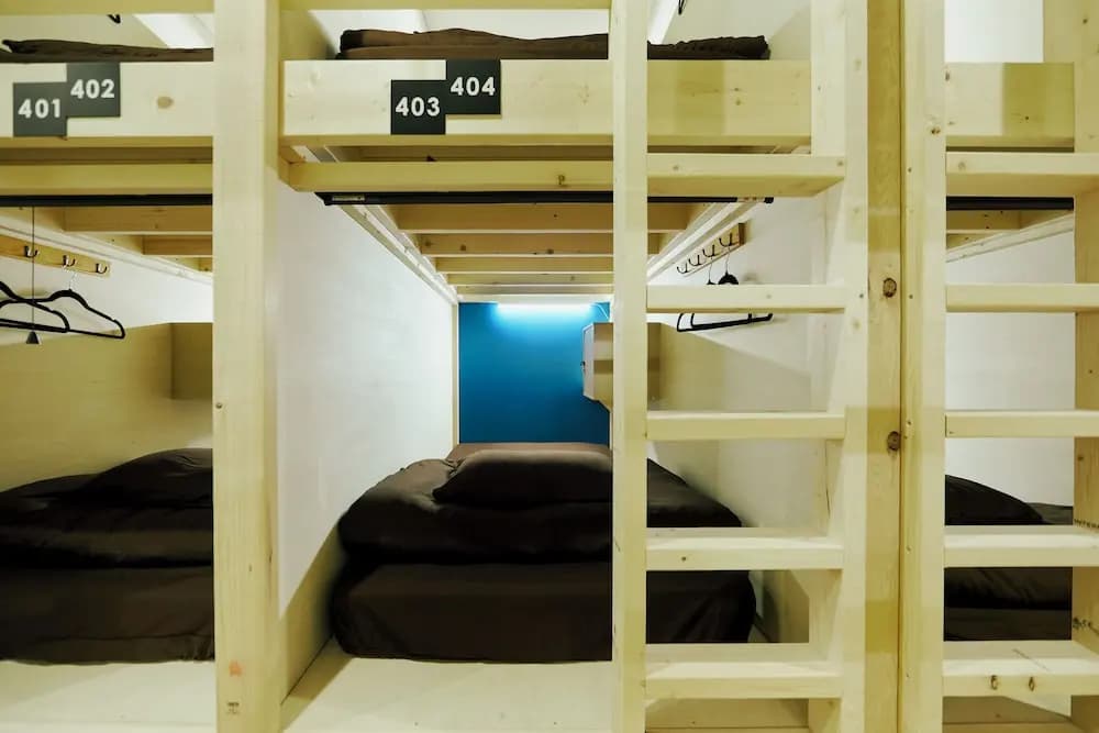Akasaka Guesthouse HIVE - Hostel - photo 17