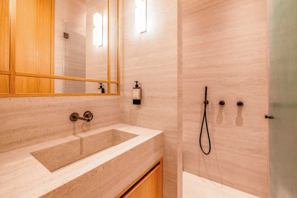 Luxury A/C Apt - 6p/3bdr - Arc de Triomphe - photo 13