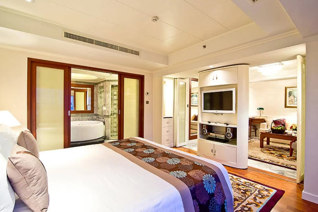 Royal Wing Suites & Spa Pattaya - photo 5