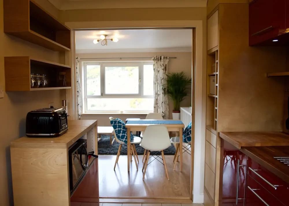 2 Bedroom Central Apartment - photo 13