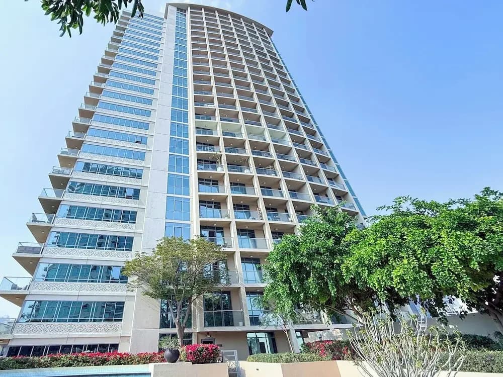 bnbme - Golf Tower - 2 BDR - photo 1