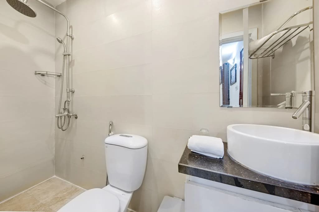 Catinal Hotel - photo 8