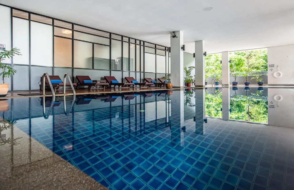 Benviar Tonson Residence - photo 17
