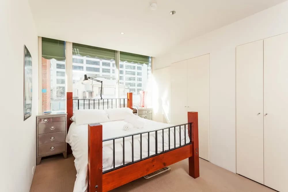 Benjamin - Beyond a Room Private Apartments - photo 3