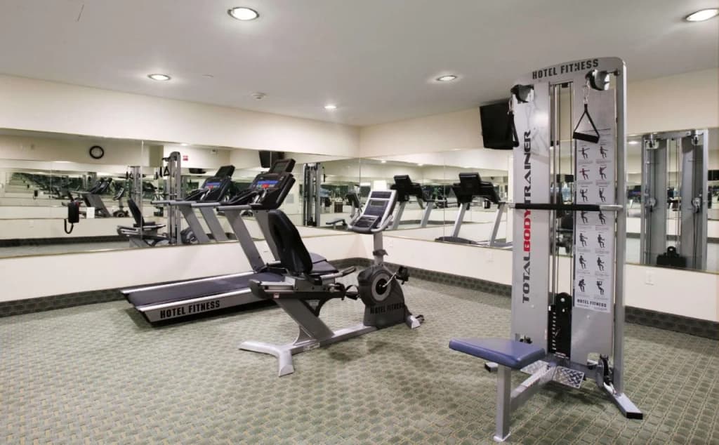 Royal Stay Hotel - photo 12