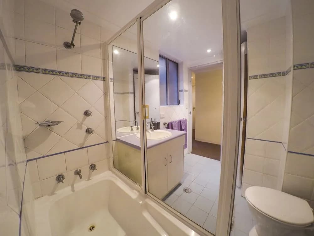 Pittwater Apartments - photo 8