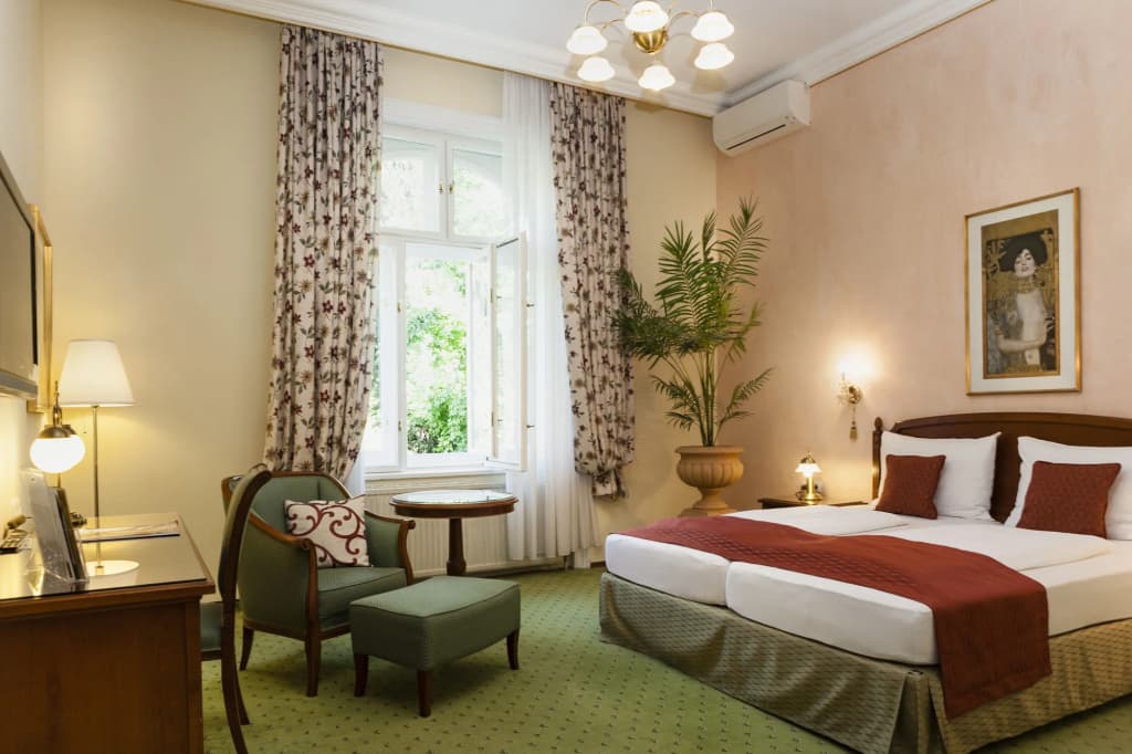 Hotel Park Villa - photo 6