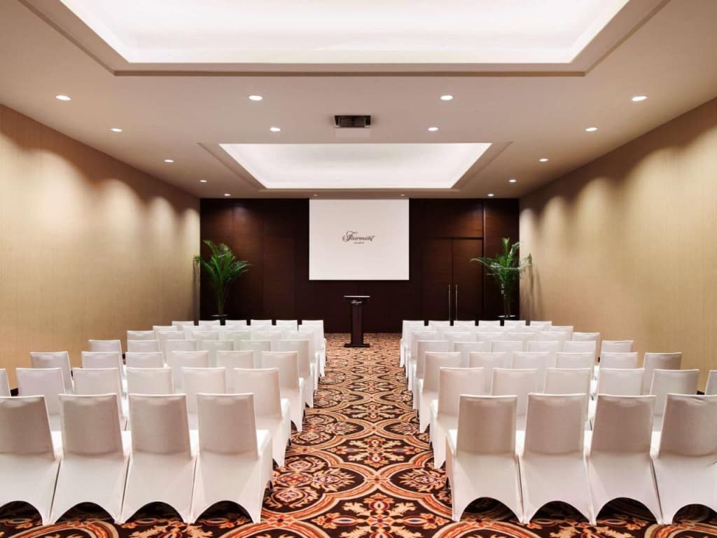 Fairmont Jakarta Hotel - photo 18