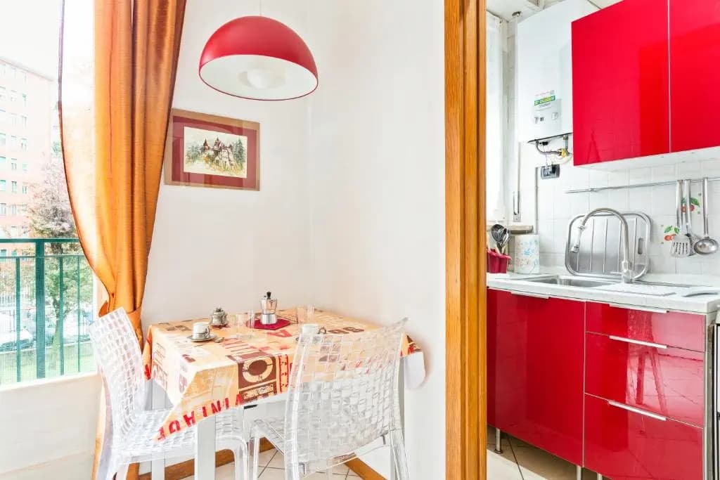 San Siro Stadium Garden Flat - photo 8