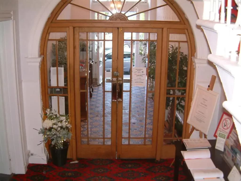 Terrace Hotel - photo 11