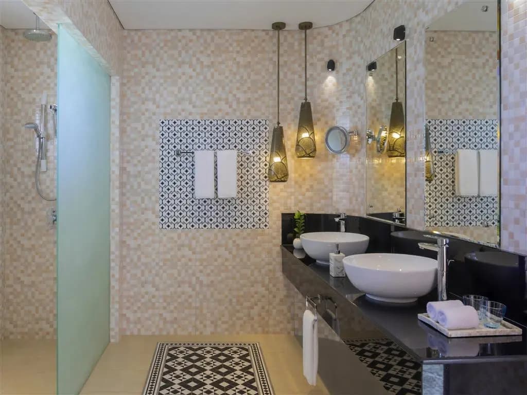 Mercure Maldives Kooddoo - photo 11