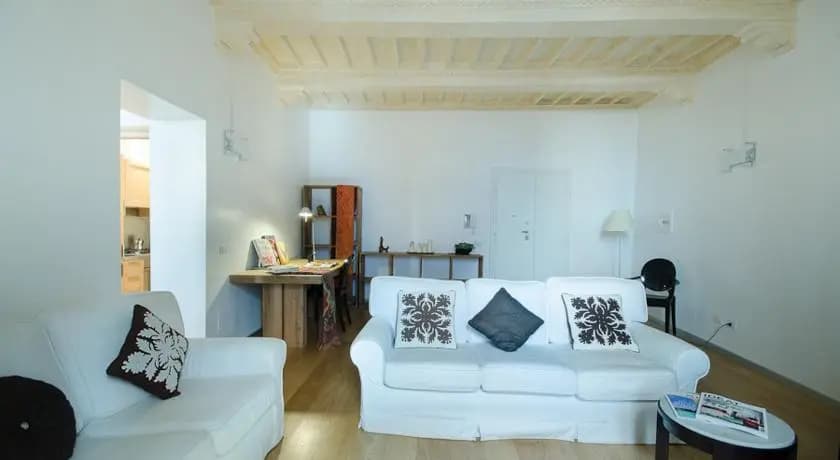 Pillow Apartments - photo 3