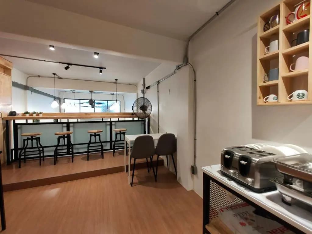 Station8 Hostel - photo 15