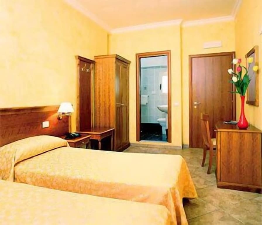 Hotel Kriss - photo 17