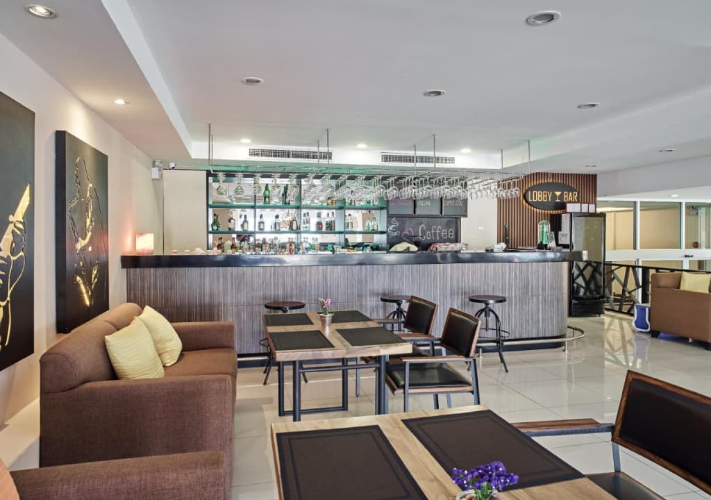 Adelphi Pattaya - photo 32