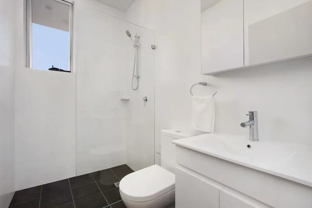Bondi Beach Studios Suite 1 - photo 8