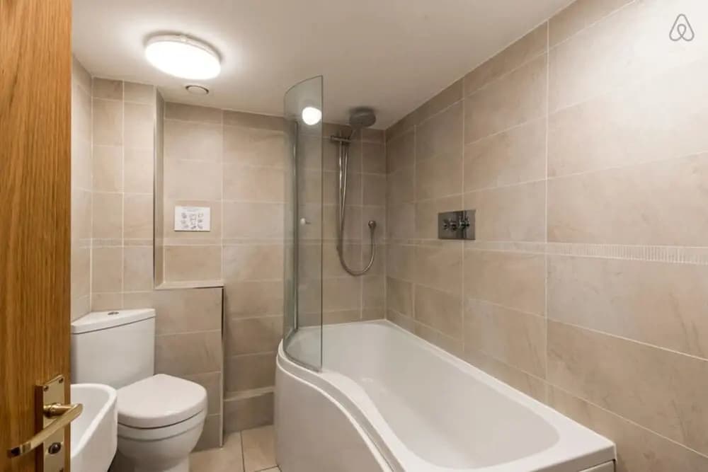 The Norfolk Escape Beautiful And Bright 4 Mews Homes With 16Bdr - photo 1