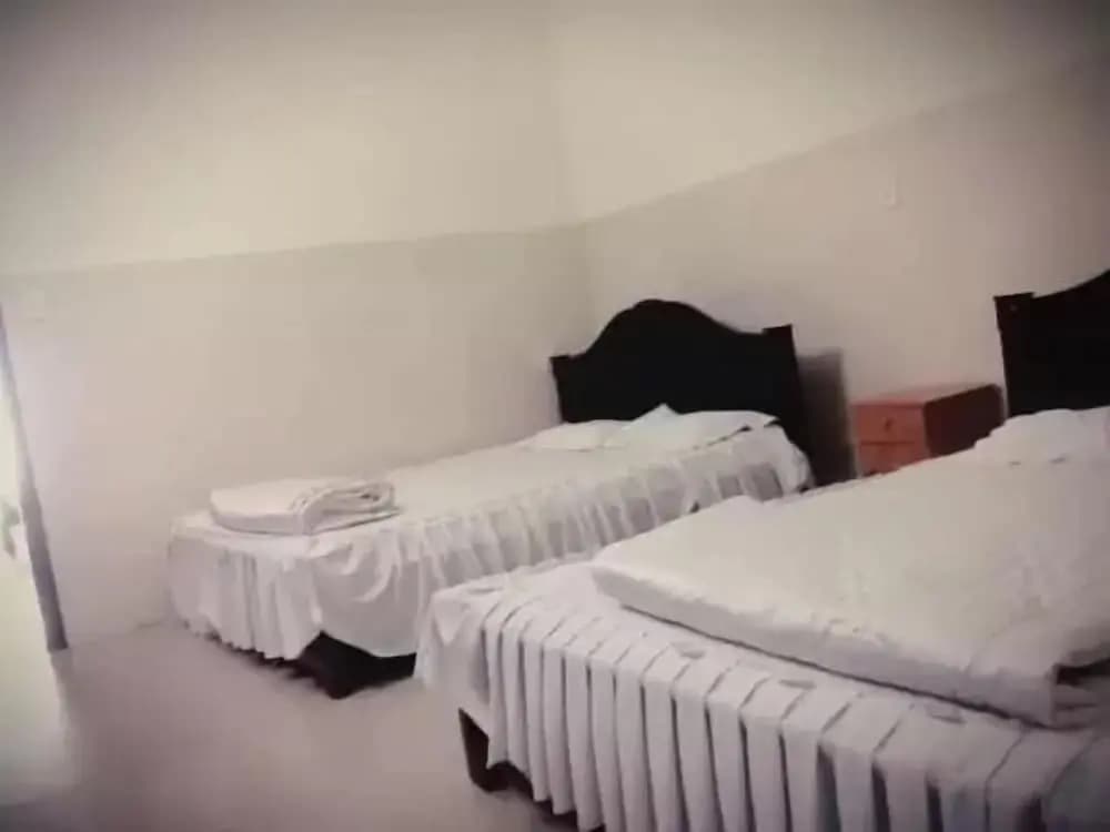 Hung Binh hotel - photo 2