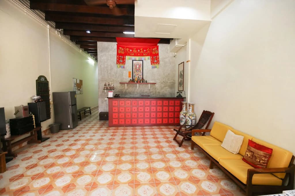 Phuket Old Town Hostel - photo 15