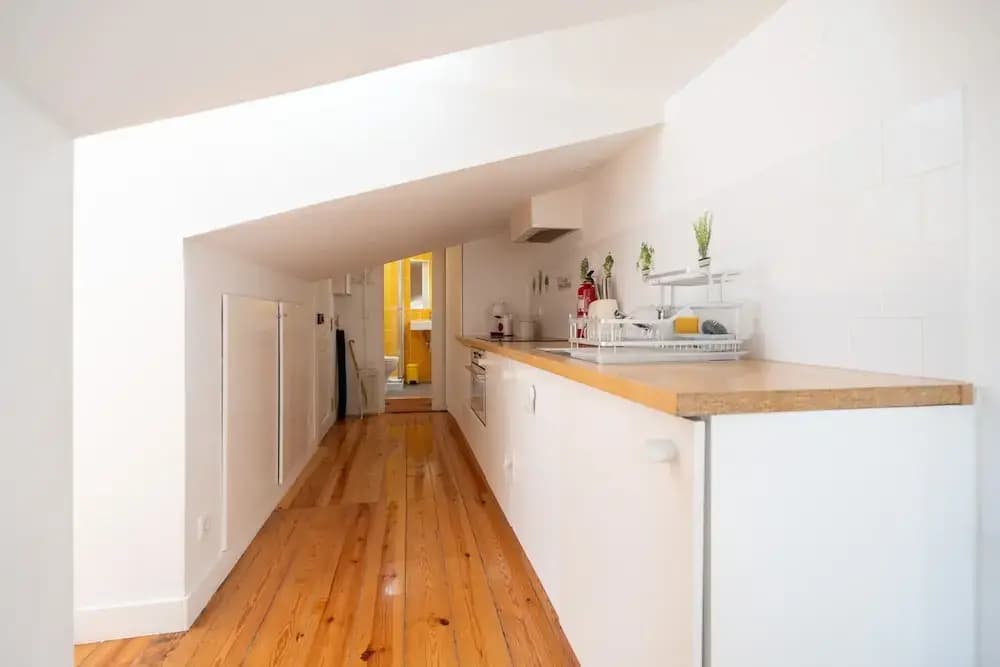 Bairro Alto Tiny Studio by Homing - photo 12